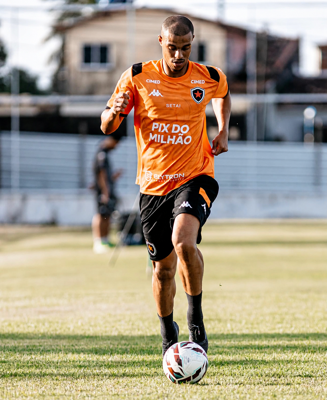 Botafogo-PB anuncia contratação do volante Lucas Cândido, campeão da Libertadores pelo Atlético-MG